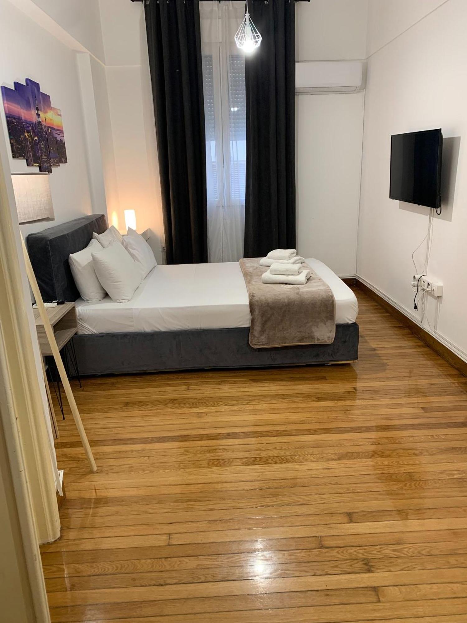 Aura Apartment At Kolonaki Атина Екстериор снимка